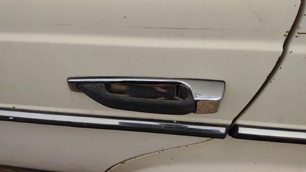 1979-1985 Mercedes 300Td Driver Left Rear Outside Door Handle Oem Back — photo 3