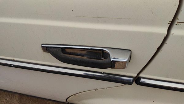 1979-1985 Mercedes 300Td Driver Left Rear Outside Door Handle Oem Back — photo 4