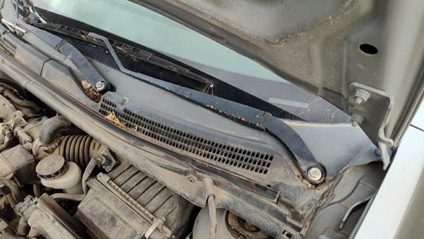 2007-2012 Nissan Sentra Driver Left Windshield Wiper Arm Oem Blade Lever — photo 4