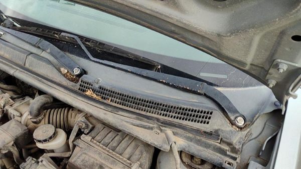 2007-2012 Nissan Sentra Driver Left Windshield Wiper Arm Oem Blade Lever — photo 2