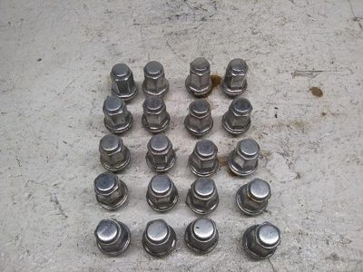 2001 Toyota Highlander Oem Lug Nut Set Nuts 20 Wheel Bolts