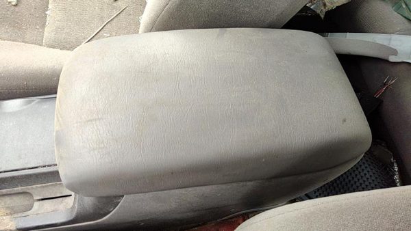 2005-2006 Toyota Camry Center Console Lid Only Oem Arm Rest Fold Down 95 Stone — photo 1