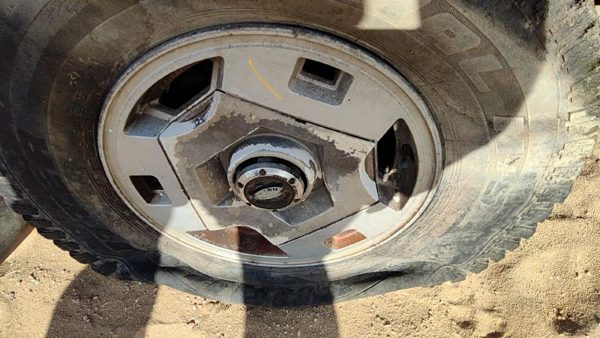 1987-1995 Nissan Pathfinder 15 Aluminum Wheel Oem Factory Rim Front #1 — photo 1