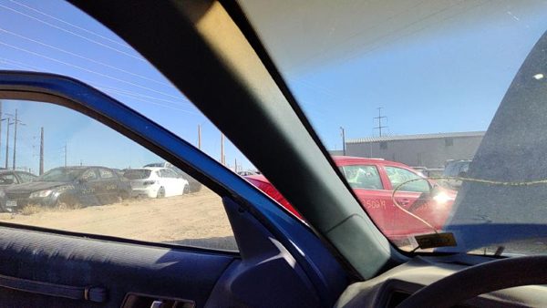 88-93 Olds Cutlass Cierra Driver Left A Pillar Trim Windshield Post Panel Blue — photo 2