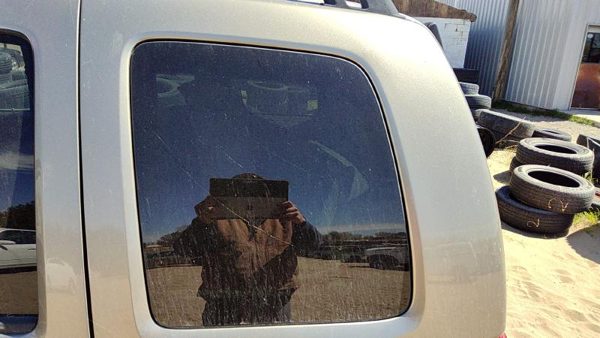 2002-2007 Jeep Liberty Driver Left Rear Quarter Glass Back Side Window Oem — photo 2