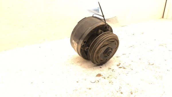 1985-1989 Chevy Caprice Ac Compressor Air Conditioner Pump Assembly Oem 4.3L — photo 5