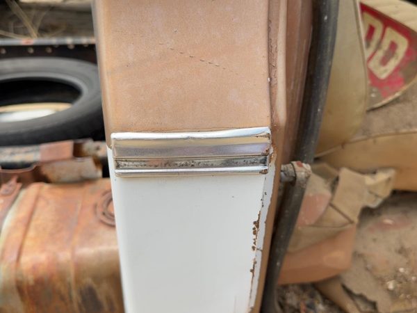 1980 Chevy Silverado C20 Passenger Right Rear Moulding Upper Cab Corner Oem — photo 1