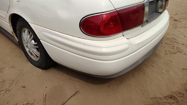 2000-2005 Buick Lesabre Rear Bumper Cover Assembly Oem Back White 40U 25679892 — photo 7