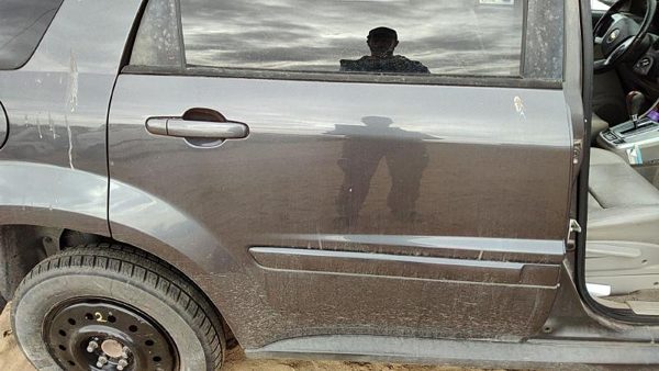 2007 Chevrolet Equinox Rear Door RH Granite Gray 44U — photo 2