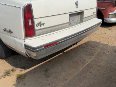 1985-1990 Oldsmobile 98 Chrome Rear Bumper With Mount Brackets Oem White