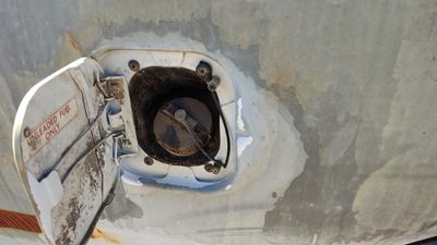 1981-1993 Dodge D350 Fuel Filler Neck Assembly With Gas Cap Oem