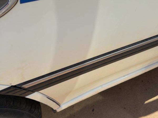 1994 Subaru Legacy Rhd Passenger Right Rear Moulding From Door Oem Back — photo 2