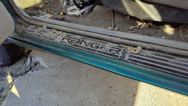 1998-2011 Ford Ranger Driver Left Lower Sill Step Moulding Trim Panel Oem — photo 3