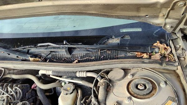 1997-2005 Buick Century Driver Left Windshield Wiper Arm Oem Blade Lever — photo 1