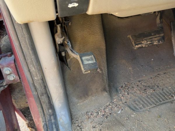 1997-2005 Chevy Venture Parking Brake Pedal Assembly Oem Complete Emergency Unit — photo 1