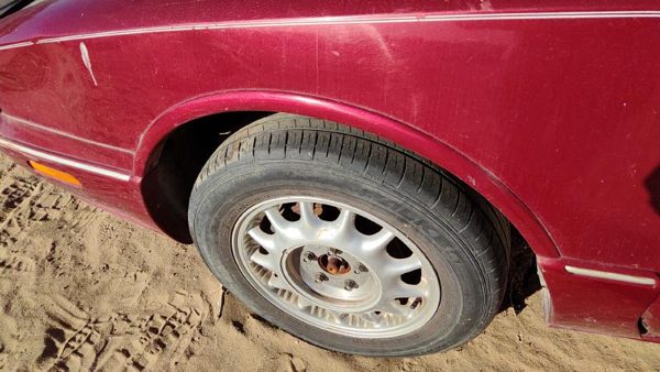 96-99 Olds 88 Driver Left Fender Flare Moulding Oem Red — photo 1