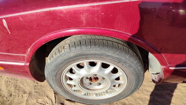 96-99 Olds 88 Driver Left Fender Flare Moulding Oem Red — photo 3