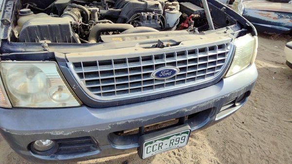 2002-2005 Ford Explorer Complete Header Panel Assembly Oem 3L2z8200ba — photo 1