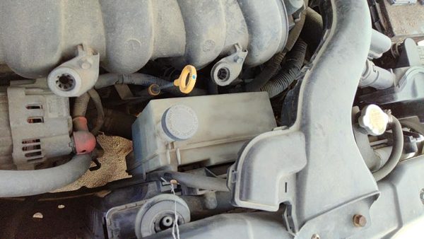 2007-2011 Nissan Versa Coolant Reservoir Radiator Overflow Tank Bottle Oem — photo 3