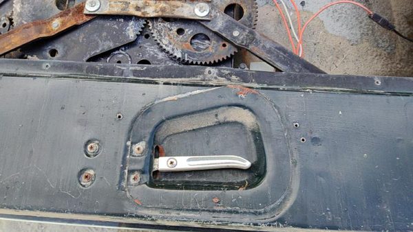 1984-1991 Jeep Grand Wagoneer Tailgate Latch Assembly With Rods Oem Drop Gate — photo 9