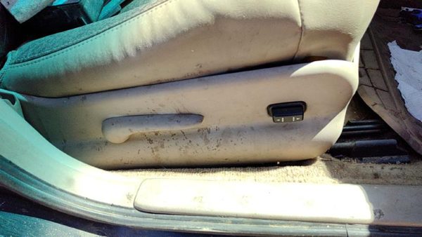 97-04 Regal Passenger Right Side Power Seat Switch With Trim Panel Oem Tan 525 — photo 1