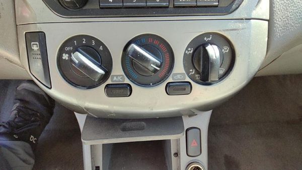 02-04 Nissan Altima Temperature Control Module In Dash Heater Ac Head Unit Oem — photo 1