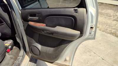 10-14 Chevy Tahoe Passenger Right Rear Door Trim Panel With Switches Back Black