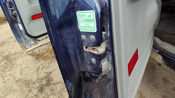 1999-2007 F350 Powerstroke Driver Left Rear Door Latch With Rods/cables Oem Back — photo 1