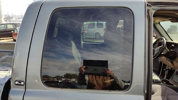 1999-2006 Gmc Sierra 2500 Passenger Right Rear Side Window Door Glass Oem Back — photo 2