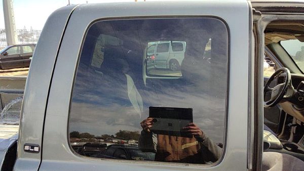 1999-2006 Gmc Sierra 2500 Passenger Right Rear Side Window Door Glass Oem Back — photo 3