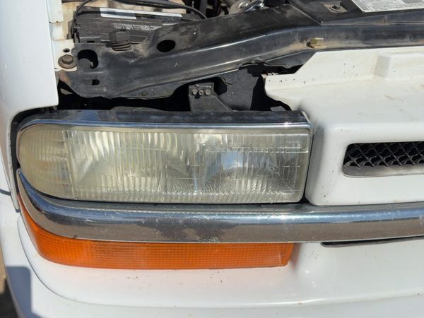 1998-2005 Chevy S10 Blazer Passenger Right Head Light Oem Front Lamp 16526218 — photo 1