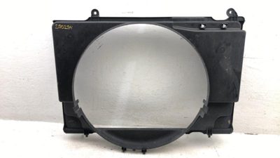 2000-2004 Nissan Xterra Radiator Cooling Fan Shroud Oem Plastic Housing 3.3L