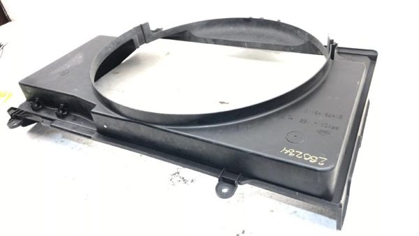 2000-2004 Nissan Xterra Radiator Cooling Fan Shroud Oem Plastic Housing 3.3L — photo 11