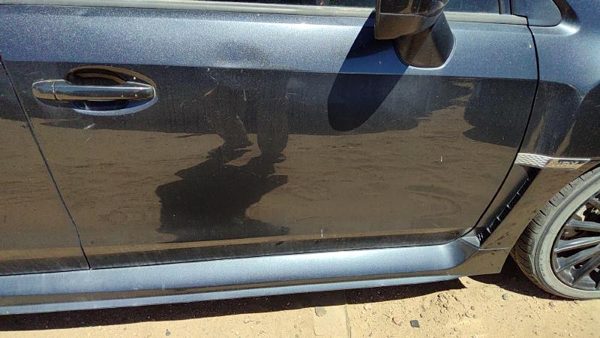 2016 Subaru Wrx Front Door RH Dark Gray Dgm — photo 4