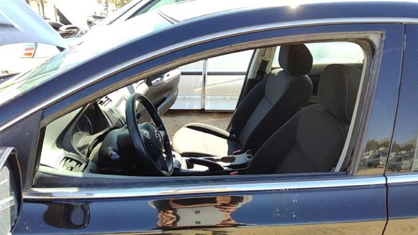 2013-2019 Nissan Sentra Driver Left Front Side Window Door Glass Oem 803019Am0A — photo 1