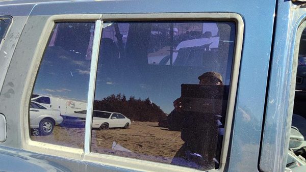 90-95 Nissan Pathfinder Passenger Right Rear Side Window Door Glass Oem Back — photo 6