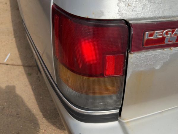 1990-1994 Subaru Legacy Driver Left Tail Light Brake Lamp Oem Rear 84201Aa140 — photo 1