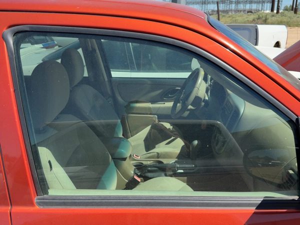 2001-2007 Ford Escape Passenger Right Front Side Window Door Glass Oem Tinted — photo 4