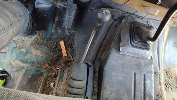 1988 Ford F150 Floor Shifter 4x4 Lever Assembly With Linkage OEM 4wd T Case — photo 2