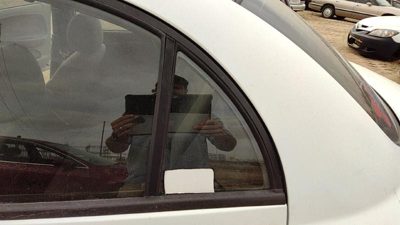 2000-2005 Kia Rio Driver Left Rear Vent Window Back Door Glass With Frame Oem