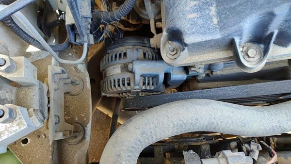 2005-2006 Chrysler 300 Alternator 2.7l 4896803aa — photo 2