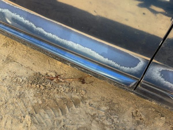 01-06 Pt Cruiser Driver Left Front Moulding From Door Oem Lower Blue Pb7 — photo 2