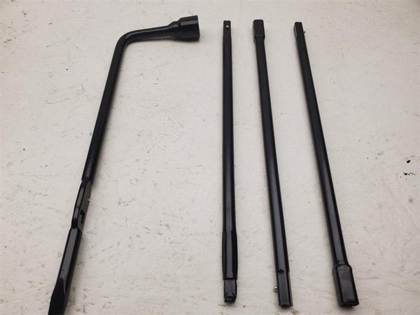 2003 Silv15 Jack Assembly 564.GM8M03 New Aft Tool Set — photo 2