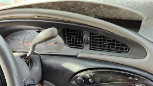 1996-1997 Ford Taurus Trim Bezel Around Speedometer Oem Dash Surround Panel — photo 5