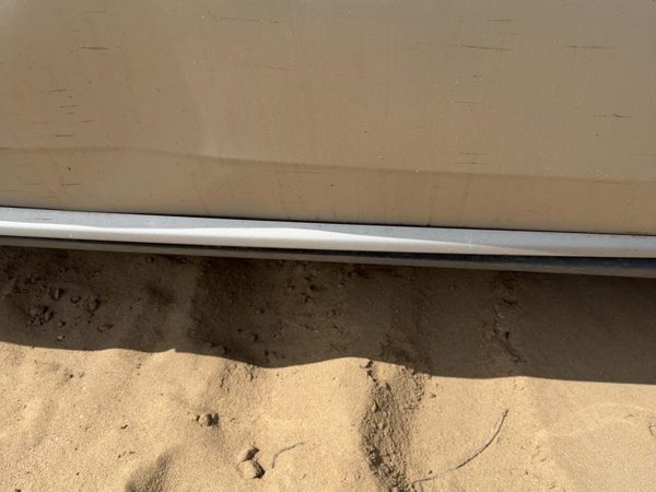 05-07 Fivehundred Passenger Front Moulding From Door Trim Strip Silver Birch Jp — photo 2