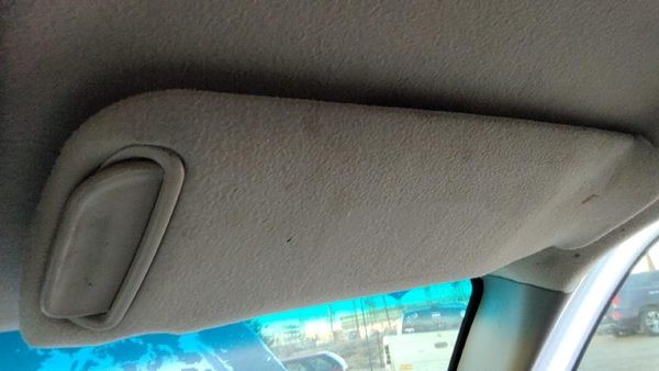 2000-2003 Chevy Suburban Passenger Right Sun Visor Oem 922 Light Gray 15750537 — photo 3