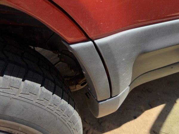 2005-2007 Ford Escape Passenger Right Rear Moulding On Quarter Panel Oem — photo 1