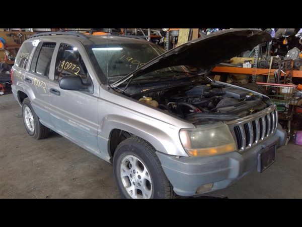 1999 Jeep Grand Cherokee — vehicle photo 1