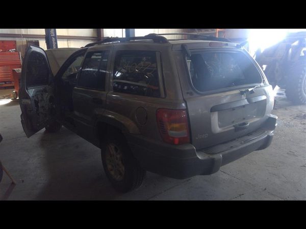1999 Jeep Grand Cherokee — vehicle photo 6