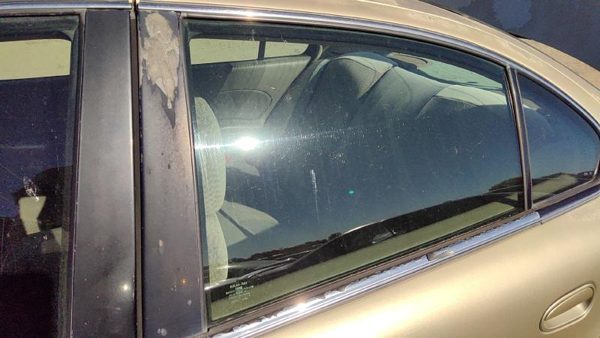 1999-2005 Pontiac Grand Am Driver Left Rear Side Window Door Glass Oem Back — photo 2